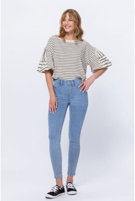 Judy Blue Mid-Rise Pull-On Skinny Jeggings